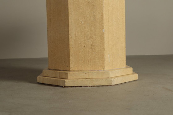 Image 1 of Tavolo da pranzo ottagonale in travertino, Italia anni '70