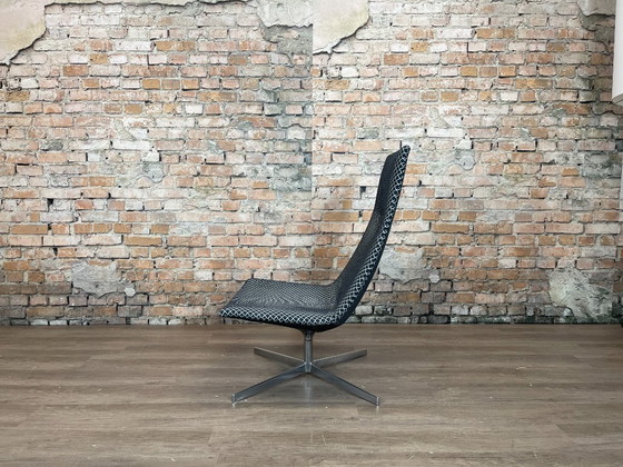 Image 1 of Poltrona lounge Arper Catifa 70