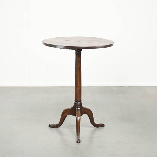 Table d'appoint/table à vin ancienne en chêne anglais, datant de la fin du XVIIIe/début du XIXe siècle, d'une apparence luxueuse