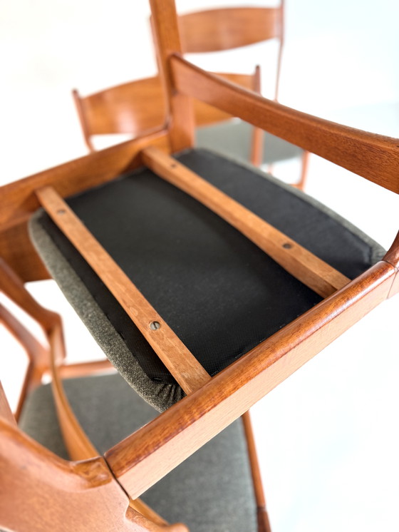 Image 1 of Set van 4 gerestaureerde Deense eetkamerstoelen ‘60