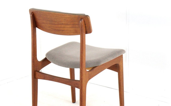 Image 1 of Set 6 Thorsø Stole- og Møbelfabrik stoelen vintage Deens