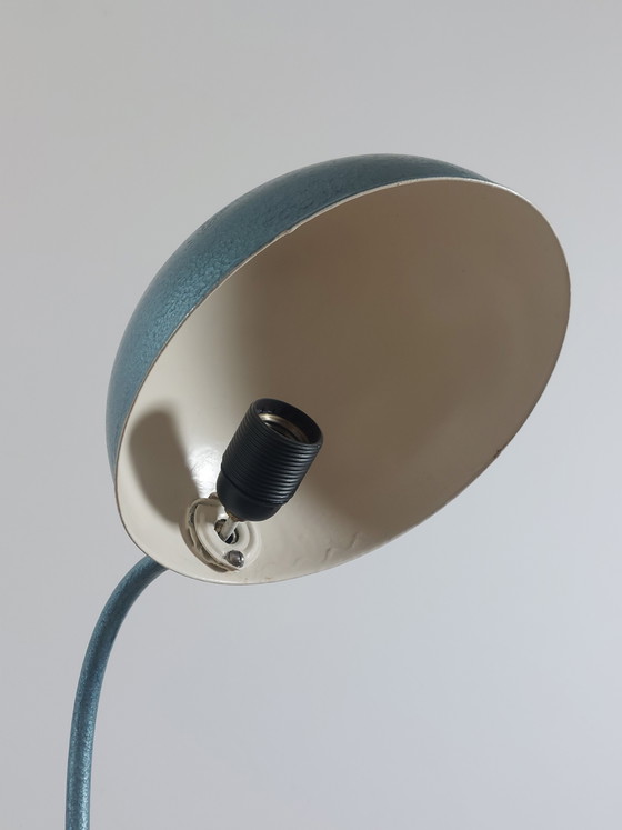 Image 1 of Vintage metalen werkplaatslamp van Gebrüder Cosack, bureaulamp, gehamerd oppervlak, jaren 1940