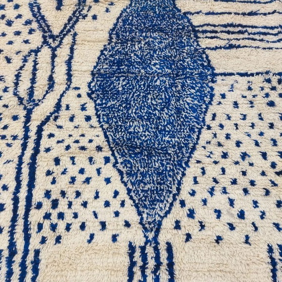 Image 1 of Azilal Wollteppich – Berber-Symbole, handgefertigt (137×100 cm)