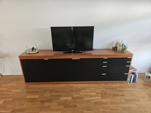 Origineel Pastoe L-serie Dressoir – Kersen & Zwart (261 cm)