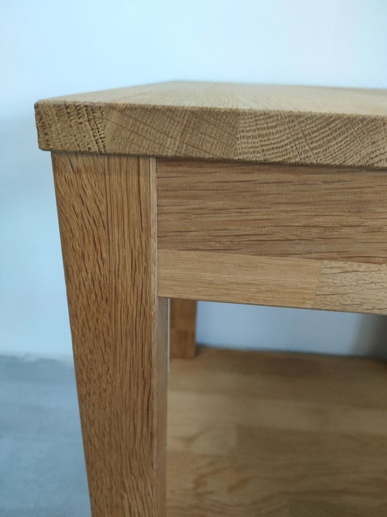 Petite table d'appoint carrée avec étagère inférieure (bois de chêne), Tables d'appoint, Marron, Modern (photo 4 sur 8)