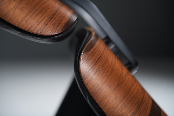 Image 1 of Eames Lounge Chair Rosewood van Charles & Ray Eames voor Vitra (Herman Miller)