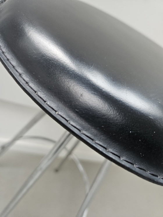 Image 1 of 4 sgabelli da bar vintage cromati neri