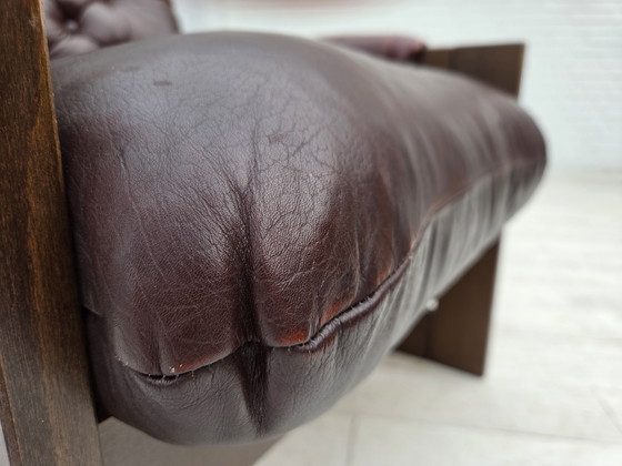 Image 1 of 1970, Scandinavische fauteuil, bruin meubelleer, donker beukenhout.