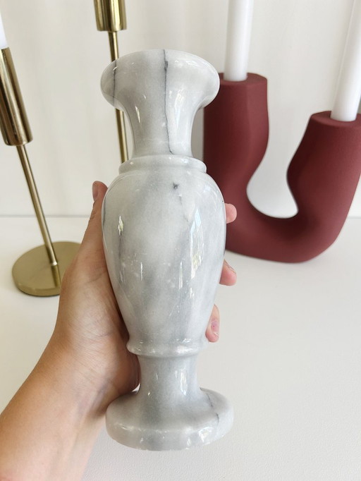 Vase en marbre Carerra