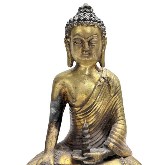 Juego de Altar Chino de Bronce con Buda de la Medicina y Torres Pagoda Gemelas - 3 Piezas (photo 10 of 11)