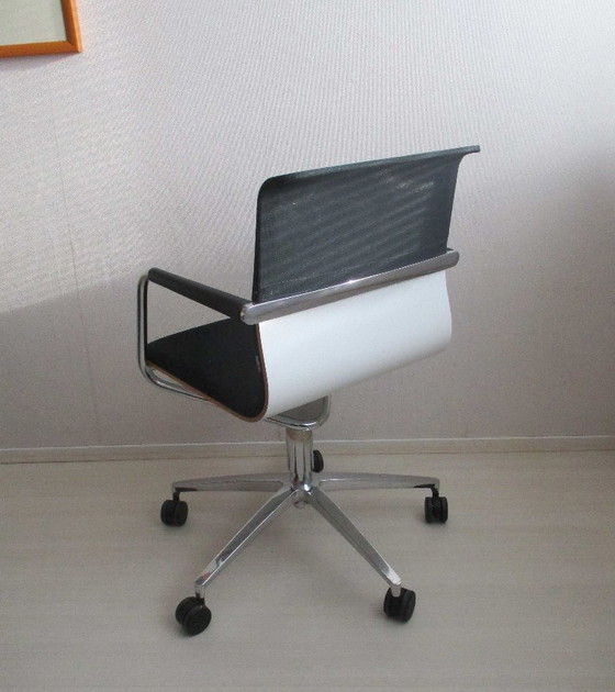 Image 1 of Martin Stoll for Kinnarps design office chair