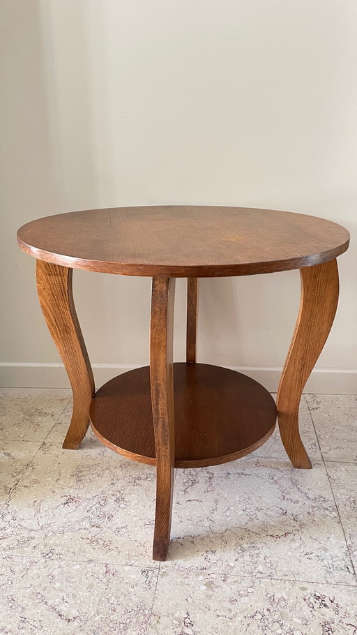 Round Oak Coffee Table with 2 Vintage Tops