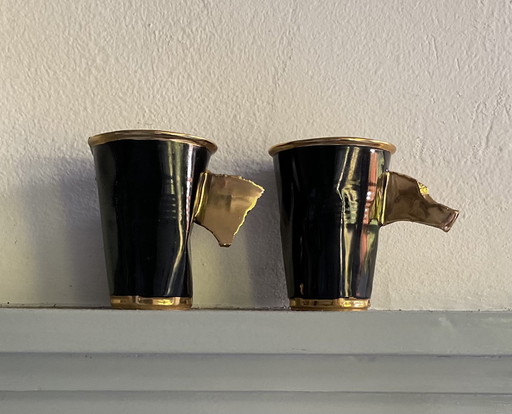2x seltene "Faltenbecher" schwarz und gold