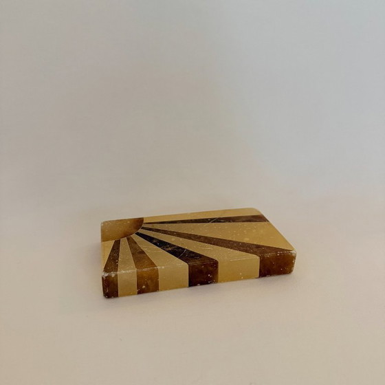 Image 1 of Portagioie in onice italiano con motivo a raggiera / portagioie in pietra naturale