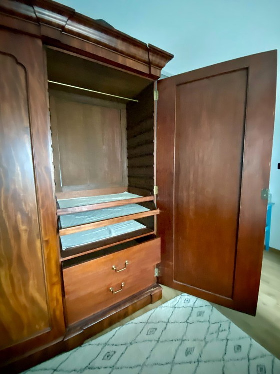 Victorian English Mahogany Wardrobe – Wood, Brass (photo 9 of 9)