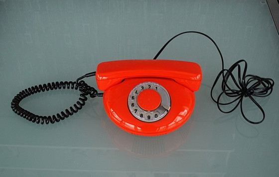 Image 1 of Téléphone de l'ère spatiale atomique