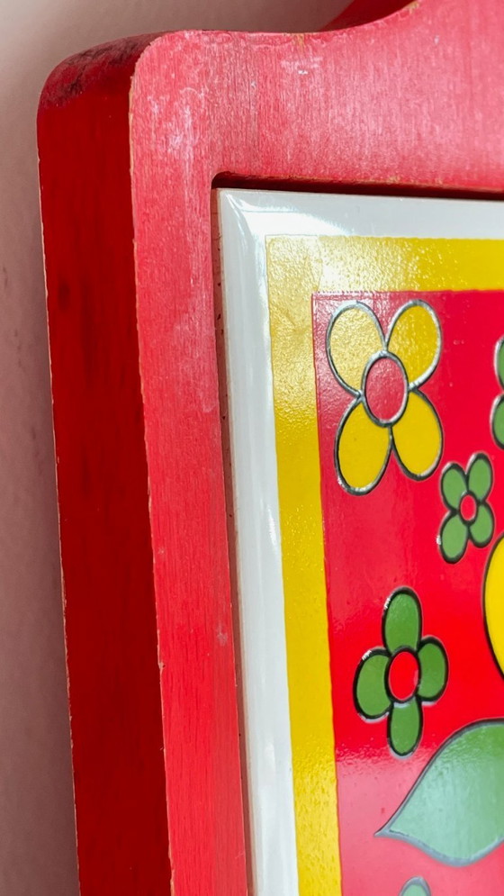 Image 1 of Vintage rode onderzetter