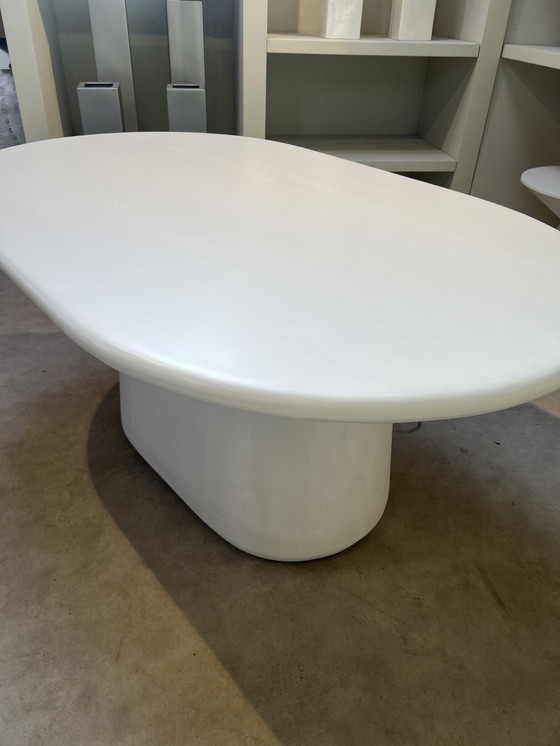 Image 1 of Dining table concrete Cire 160cm beige