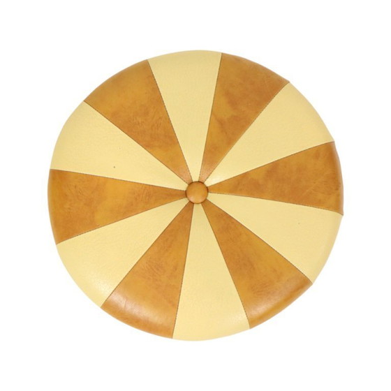 Image 1 of Pouf vintage marrone beige Skai