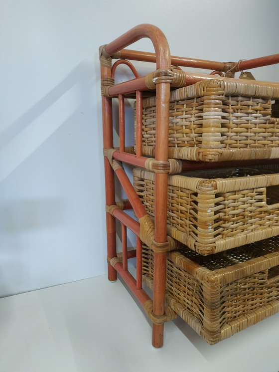 Image 1 of Vintage Jaren 70 Rotan Rattan Boho Style Bijzetkastje Ladekastje