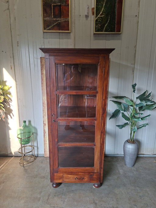 Grote teakhouten, vitrinekast, servieskast, bakker kast afm.82x75cm en 182cm hoog 