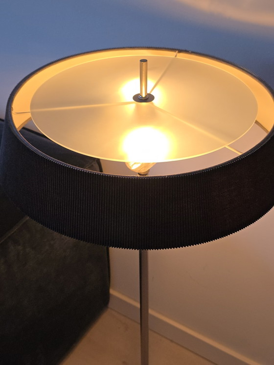 Image 1 of Lampe (150 cm entièrement déployée) avec base en acier inoxydable et verre