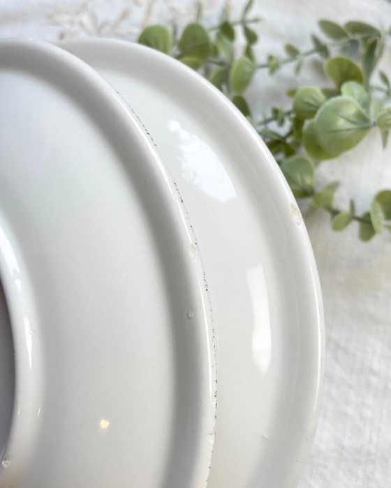 2 piccoli piatti vintage italiani in maiolica maculata bianca e nera – Stoviglie (photo 7 of 8)