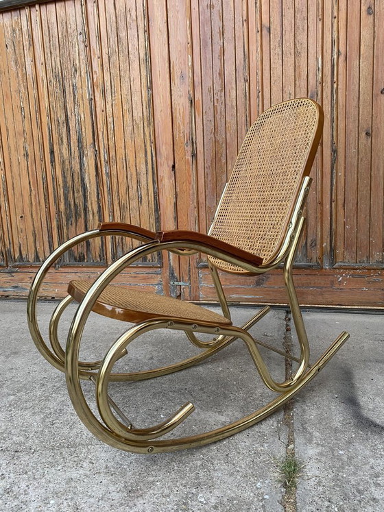 Sedia a dondolo vintage in ottone e canna, anni '50 – Sedie a dondolo, Mid Century Modern (photo 3 of 5)