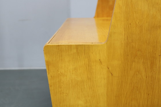 Image 1 of Nachtkastjes en ladekast met glazen legplank uit 1960, Tsjecho-Slowakije