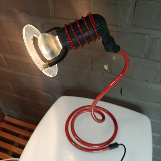 Image 1 of Lámpara de mesa en espiral Memphis de ESTO Austria – Diseño posmoderno, ca. 1990