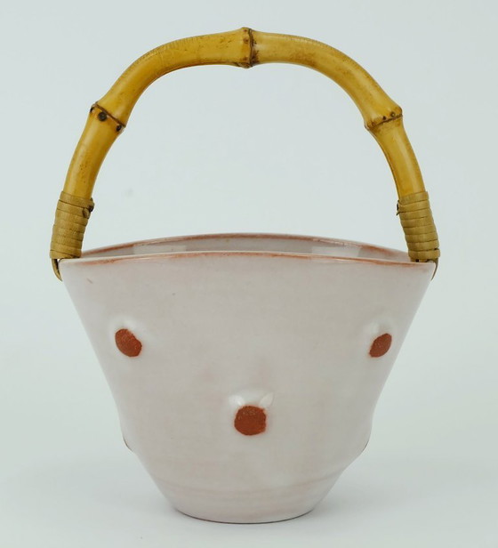 Image 1 of small 1950s basket-shaped VASE with bamboo handle small plant pot