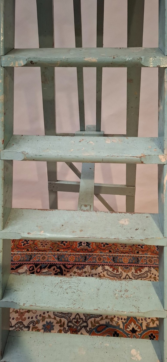 Scala da Pittore Vintage in Legno con Strato di Vernice Verde Menta Consumato – Decorazione, Wood (photo 5 of 8)