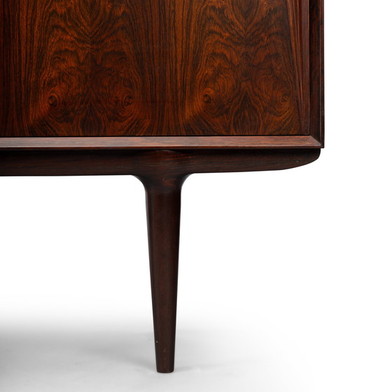 Image 1 of Buffet en palissandre modèle 18 par Gunni Omann pour Omann Jun Møbelfabrik, années 1960