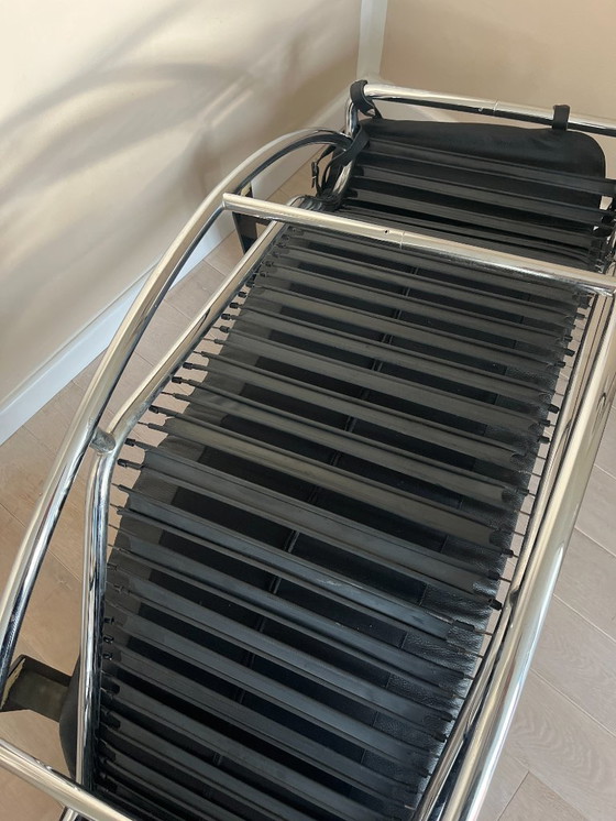 Image 1 of Chaise longue originale Cassina LC4 di Le Corbusier / Perriand / Jeanneret – 1978, numero di serie 6898, ristampa rinnovata