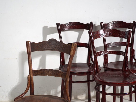 Antique set of 4 bentwood Thonet chairs – Central Europe, circa 1900 – Dining chairs, Metal (photo 11 of 40)