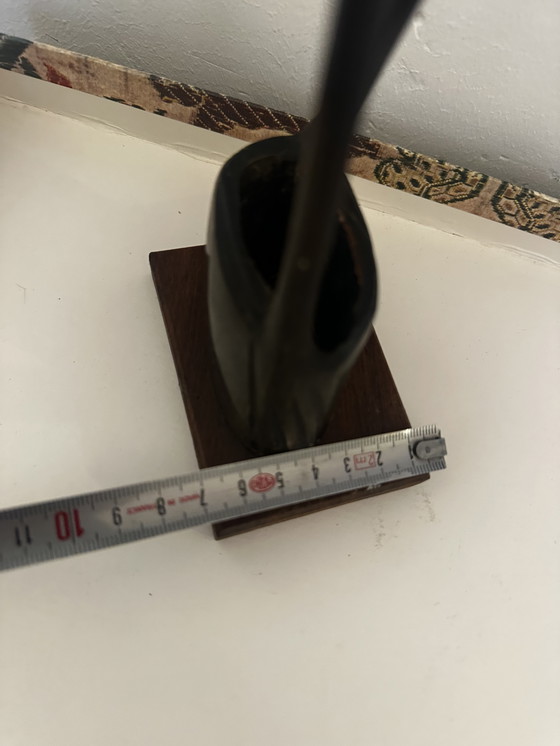 Image 1 of Grand Oiseau en Bois Noir Sculpté- Période Art-Deco H 43 cm