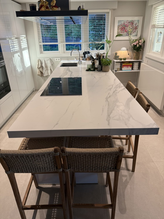 Kitchen Island – Sideboard, Wood (photo 4 of 8)