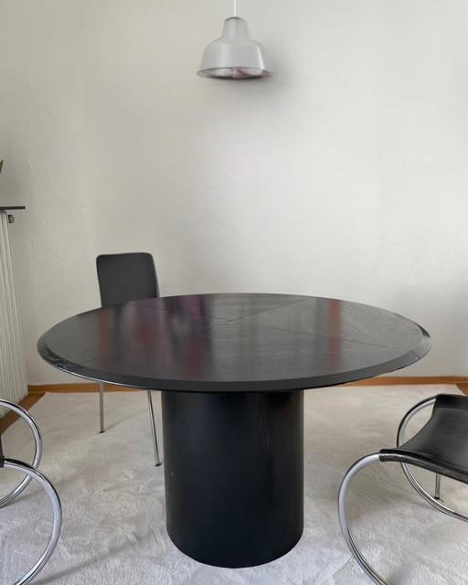 Quadrondo table Erwin Nagel black