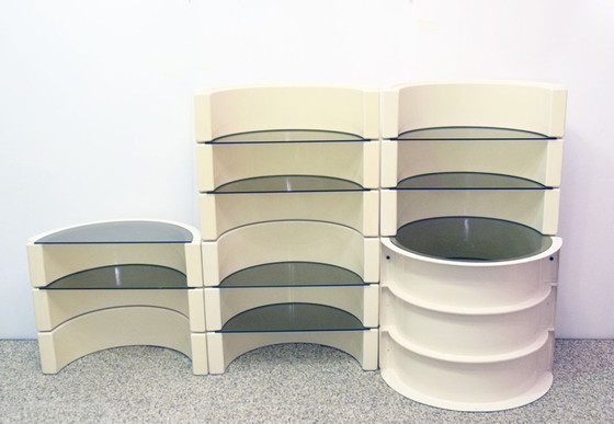 Image 1 of Bibliothèque/bar modulaire en plastique et verre, Italie, années 1970