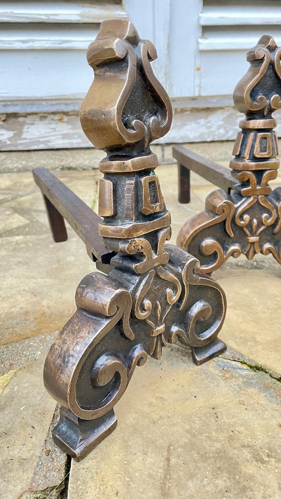 Pair of Vintage Solid Brass Fire Dogs – Candle holders, Cast Iron (photo 11 of 36)
