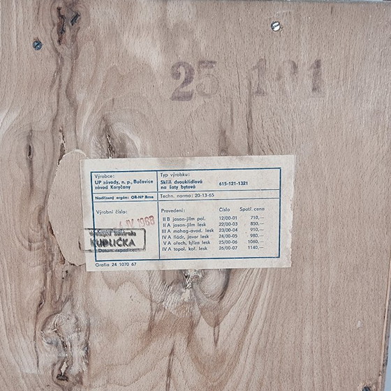 Image 1 of Armoire vintage en frêne, 1960