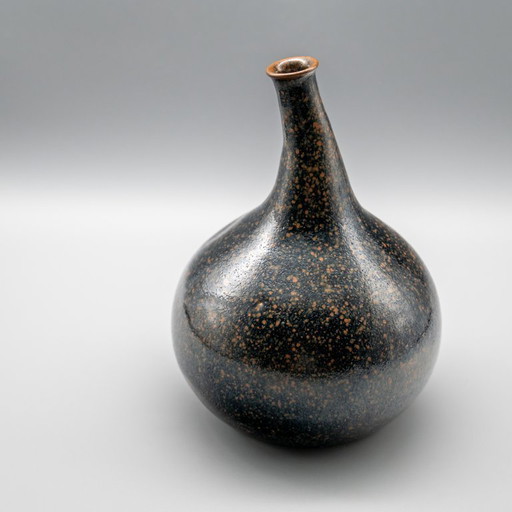 Rare Miura Chikken Japanese Kyō-yaki Vase Kyoto style Tenmoku (tetsu-yu) glaze
