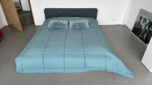 Bonaldo designer bed including Auping slatted base