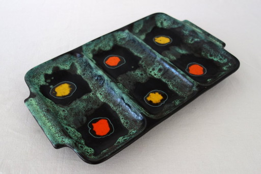 1960s compartmentalized dish