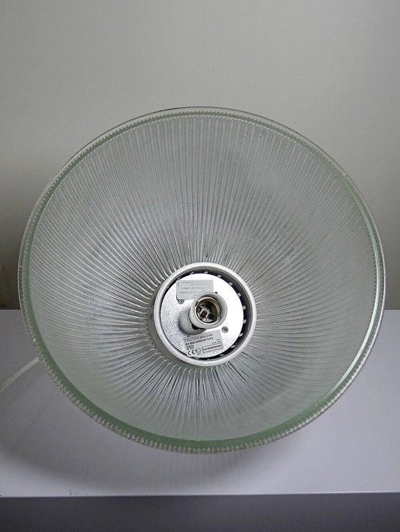 Industrial suspension in prismatic glass type Holophane, Thorn, 1998 – Pendant lamps, Industrieel (photo 4 of 10)