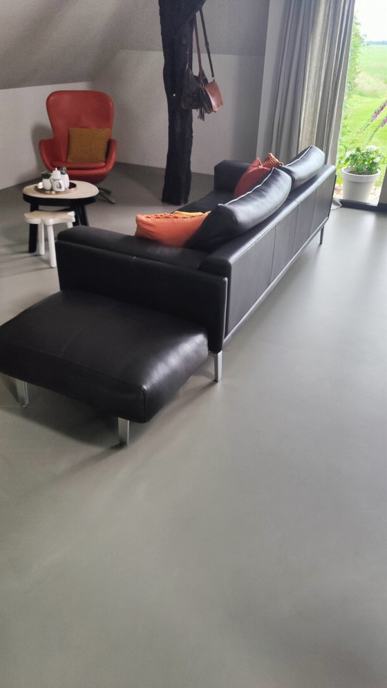 Image 1 of Leolux Bellice