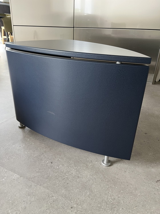 Image 1 of Leolux bijzettafel