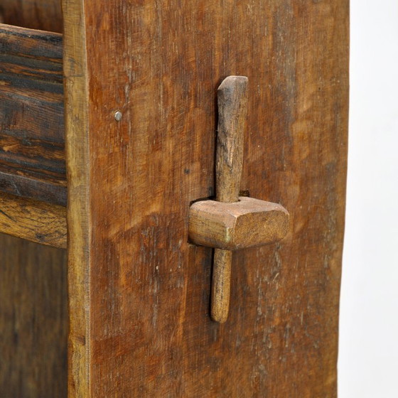 Rumänisches Volkskunstkabinett, um 1950 – Schränke, Wood (photo 9 of 11)