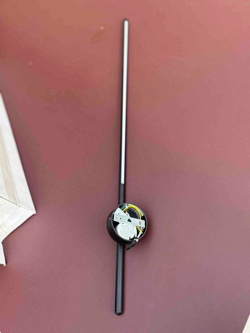 KOSILAMP - Long black wall lamp with indirect LED light - Mandal