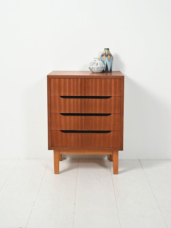 Image 1 of Cassettiera scandinava in mogano degli anni '50